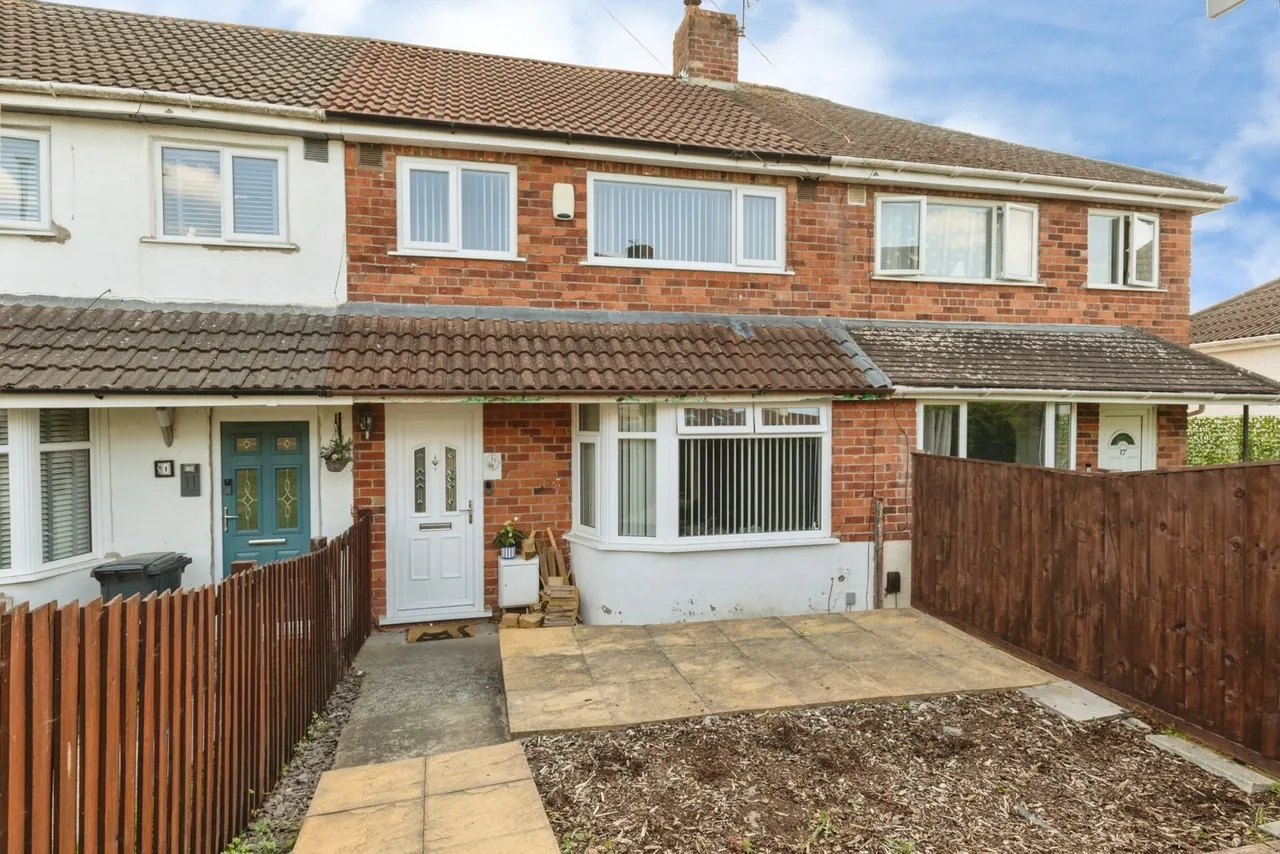 3 bed house for sale — Novers Park Drive, BRISTOL, Avon, BS4