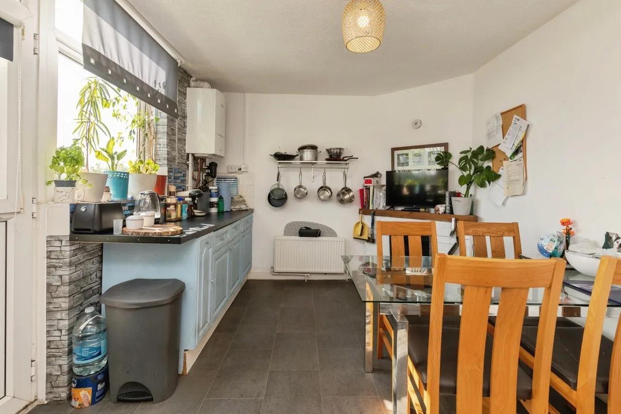 Novers Park Drive, BRISTOL, Avon, BS4, photo 5
