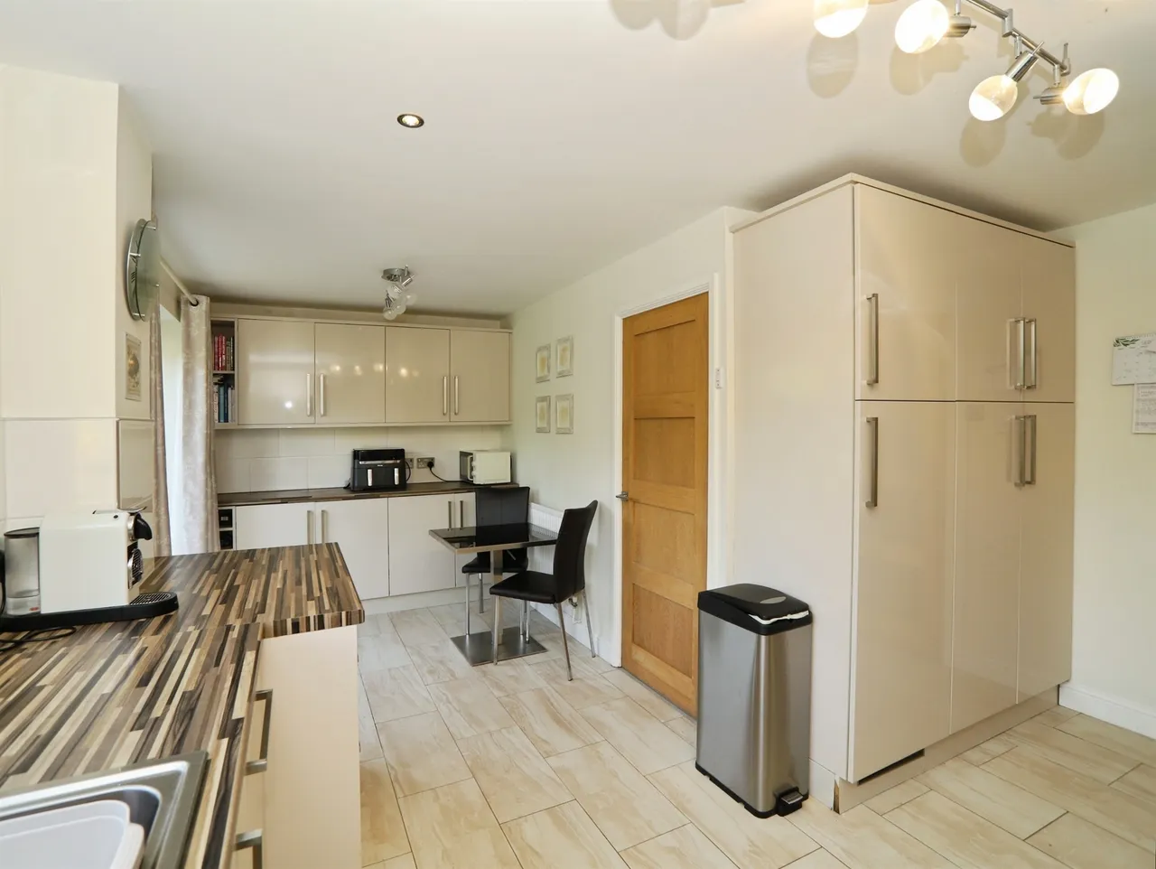 Chestnut Close, Caerphilly, CF83, photo 3