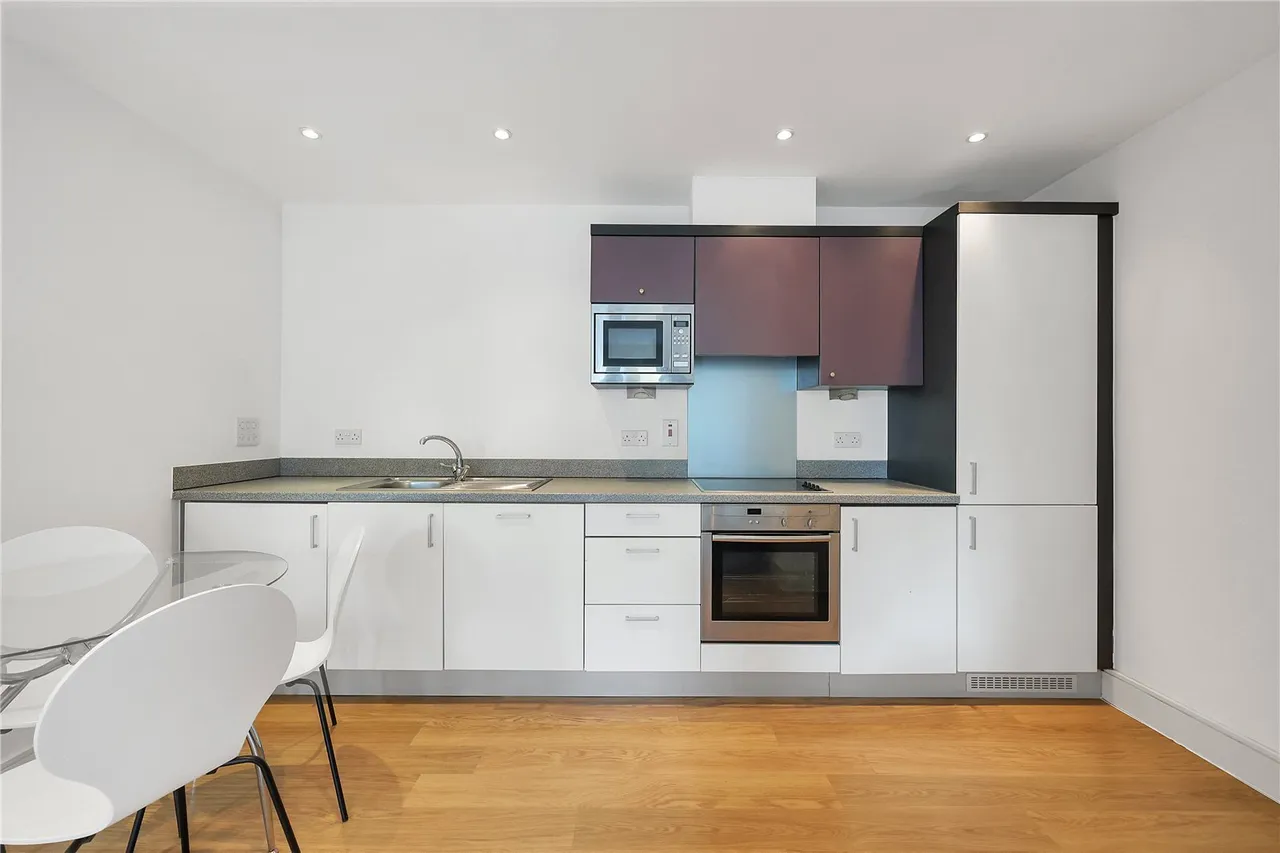 Salmon Lane, Limehouse, E14, photo 5