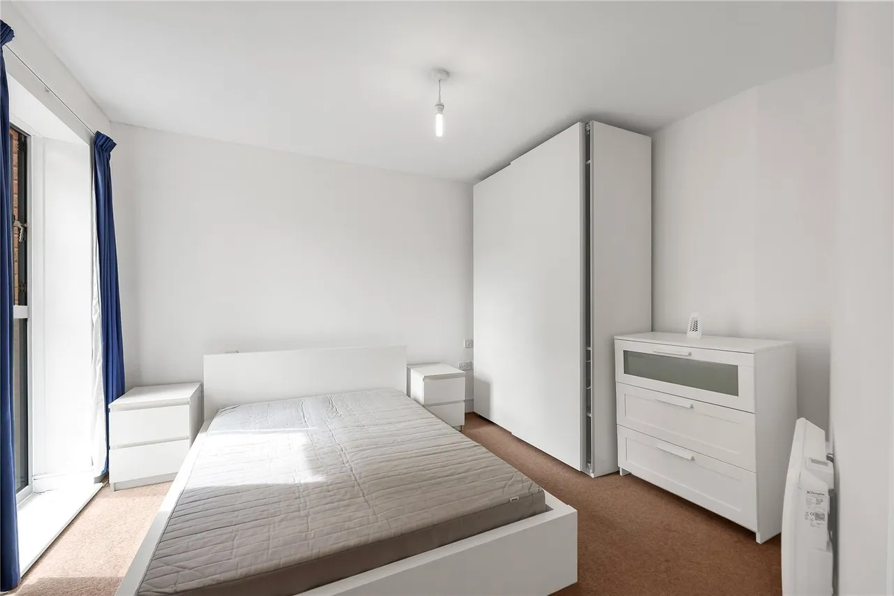Salmon Lane, Limehouse, E14, photo 9