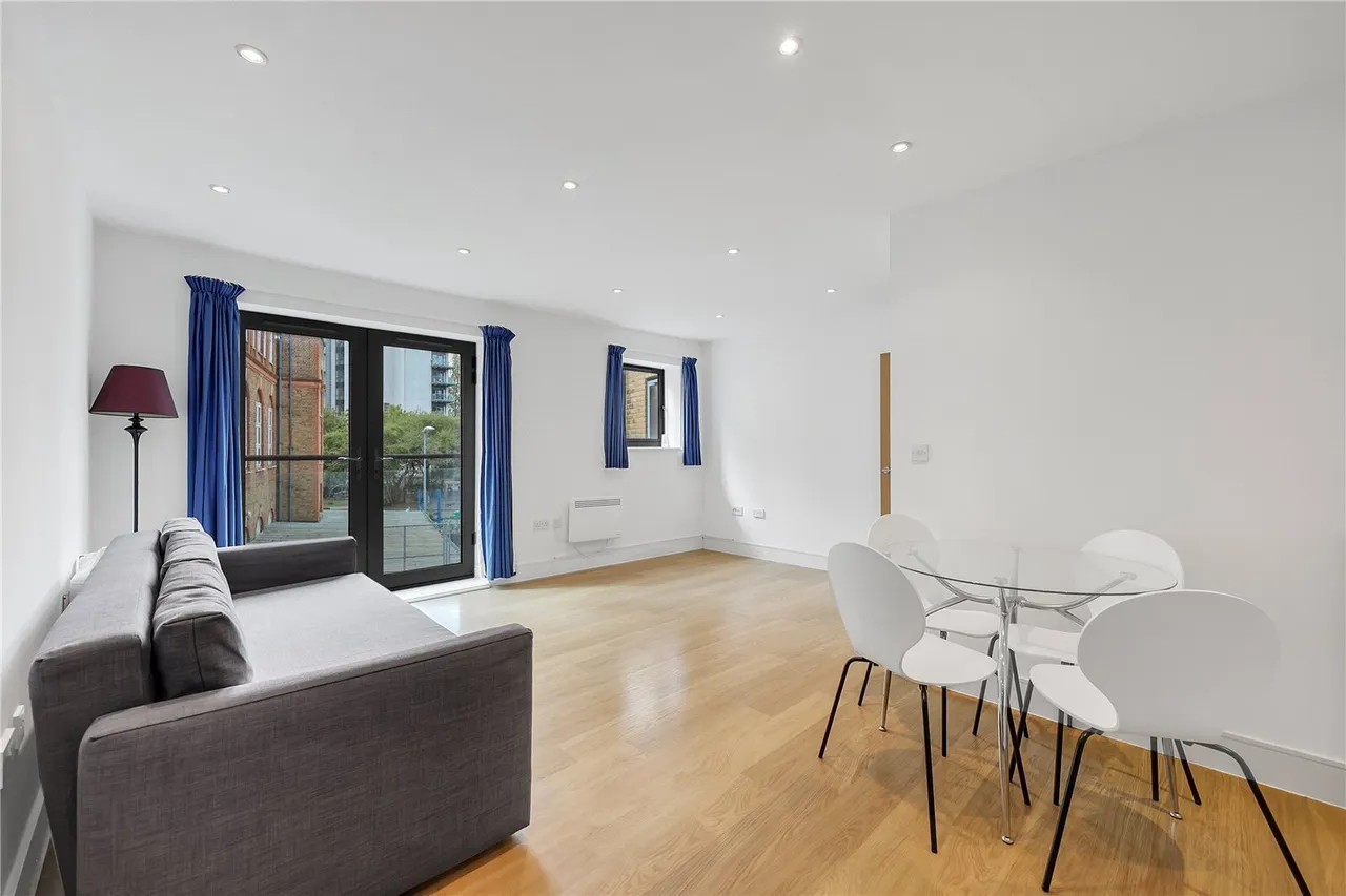 Salmon Lane, Limehouse, E14, photo 3