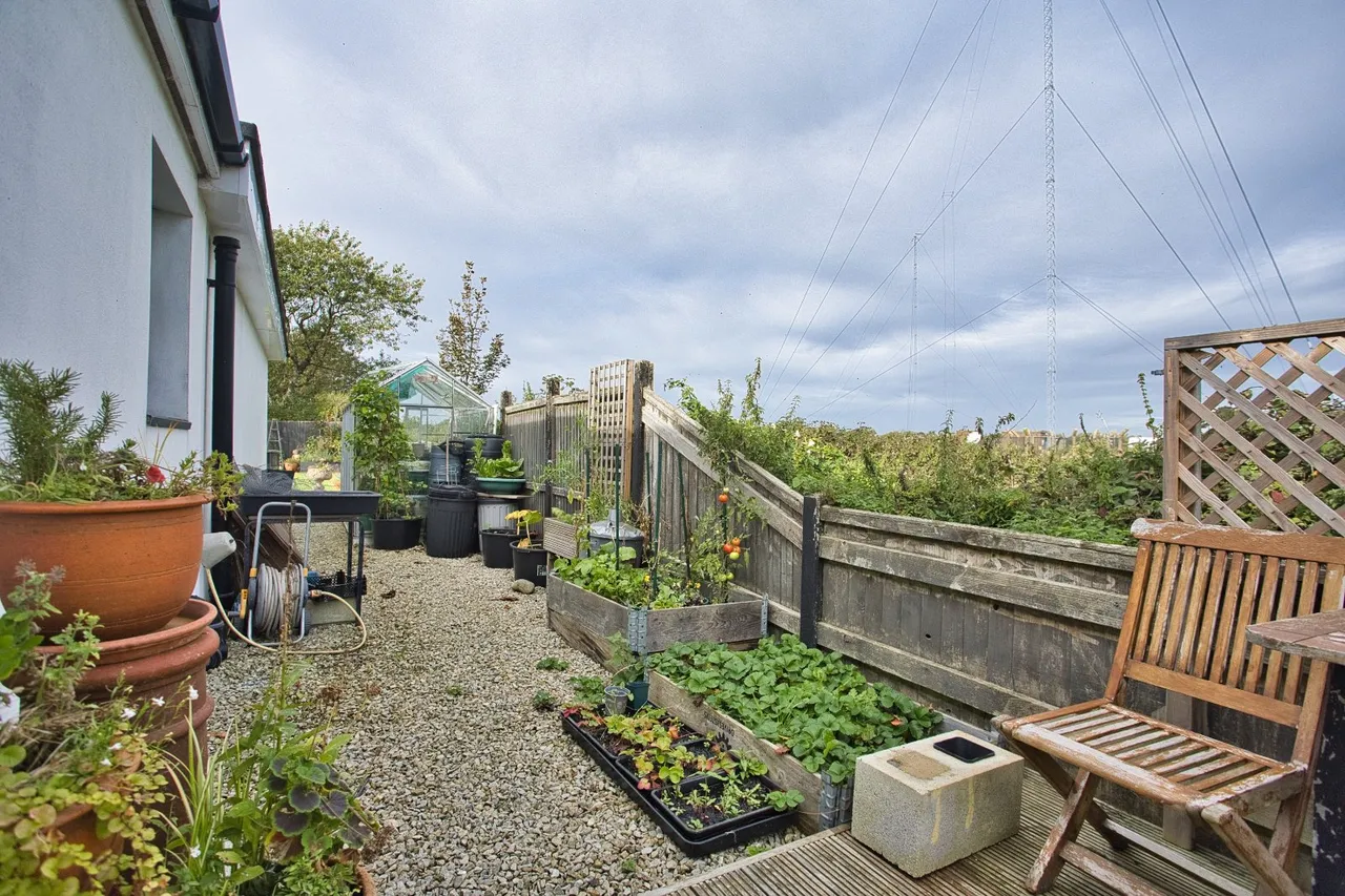 Winehouse Lane, Capel-le-Ferne, CT18, photo 14