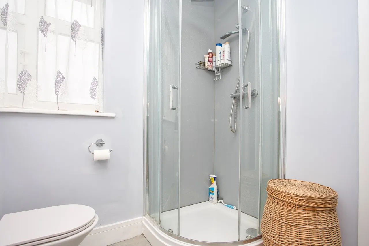 Winehouse Lane, Capel-le-Ferne, CT18, photo 8