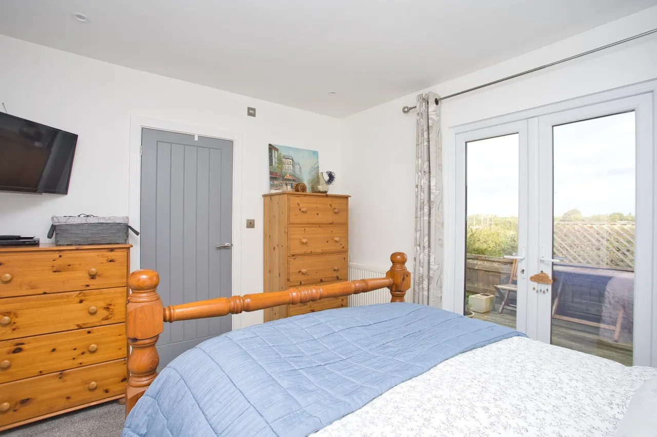 Winehouse Lane, Capel-le-Ferne, CT18, photo 7