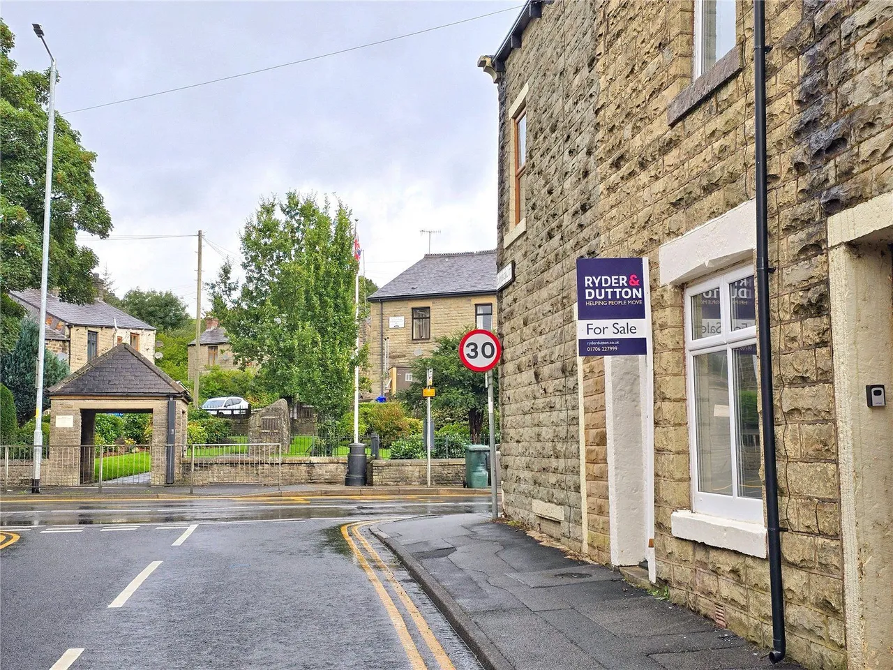 Commercial Street, Stacksteads, OL13, photo 15