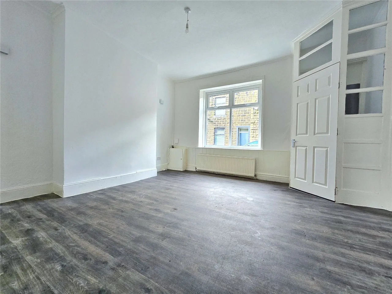 Commercial Street, Stacksteads, OL13, photo 2