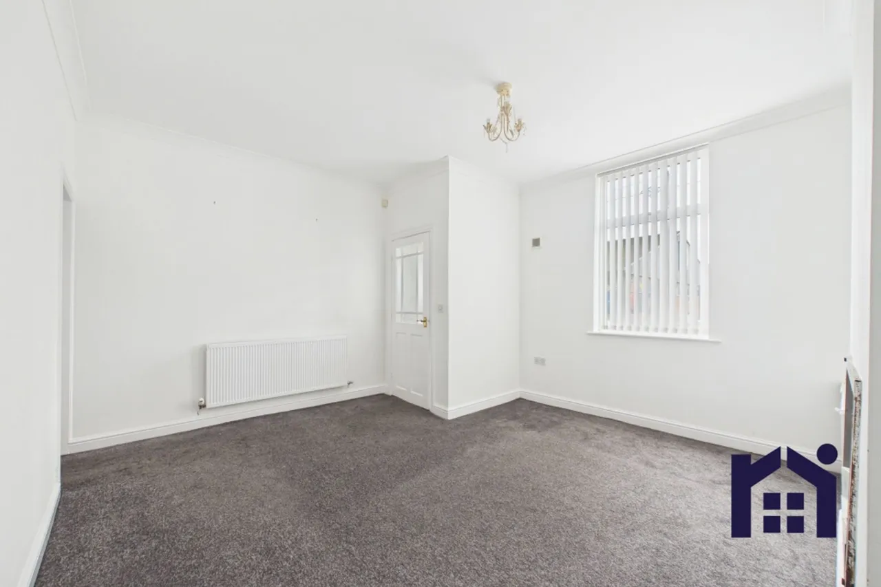 Preston Road, Standish, Wigan, WN6 0HS, photo 7