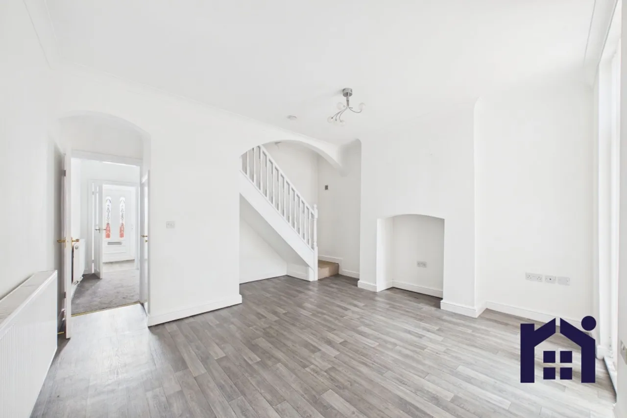 Preston Road, Standish, Wigan, WN6 0HS, photo 3