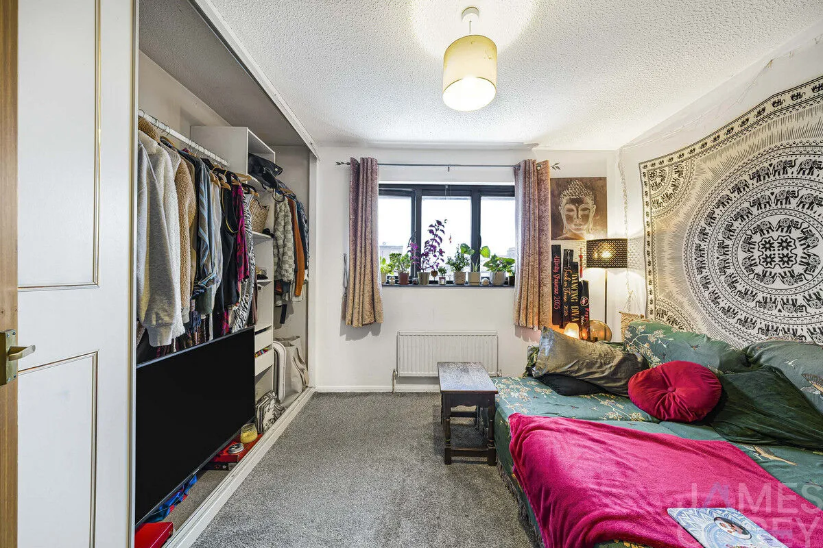 The Terraces, Dartford, DA2, photo 11