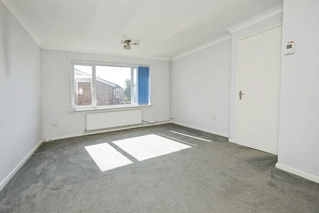 Wood Cottage Lane, Folkestone, Kent, CT19, photo 8