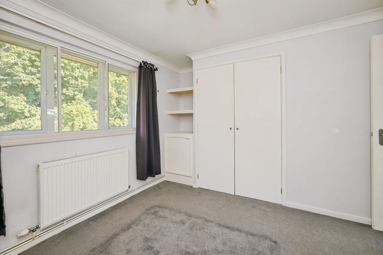 Wood Cottage Lane, Folkestone, Kent, CT19, photo 7