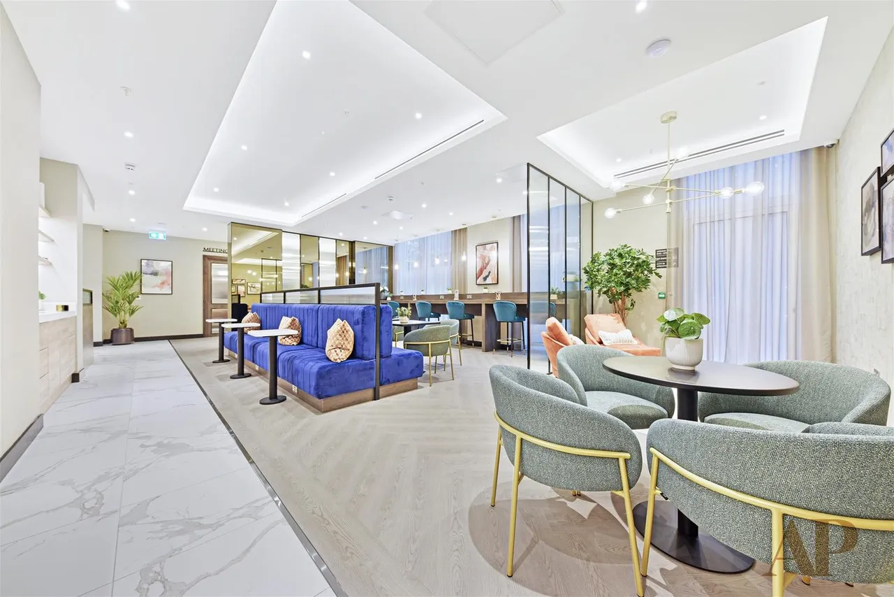 Lavender House, Staines-upon-Thames, Staines TW18 4ZU, photo 11