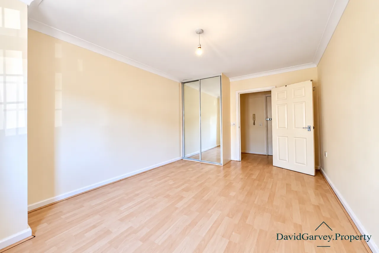 George Street, Romford, RM1, photo 6
