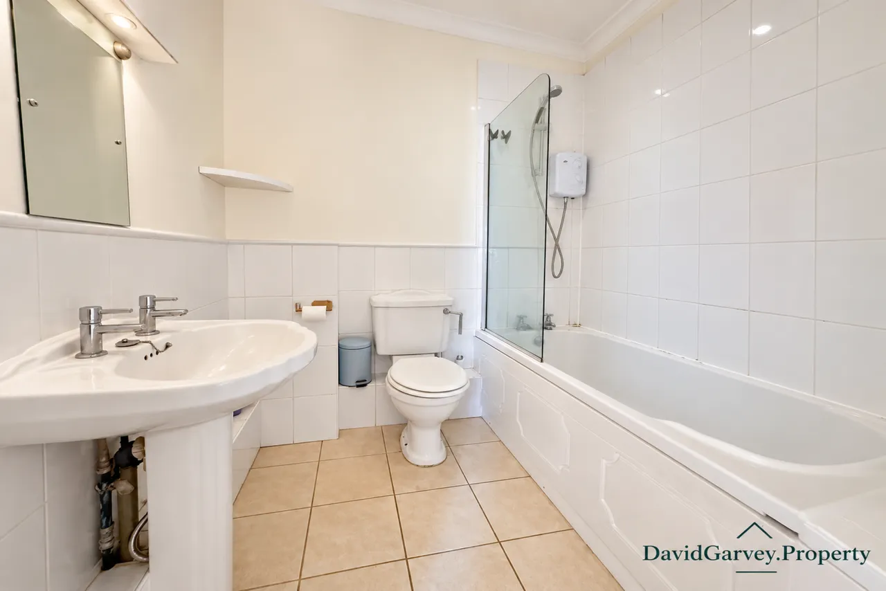 George Street, Romford, RM1, photo 7