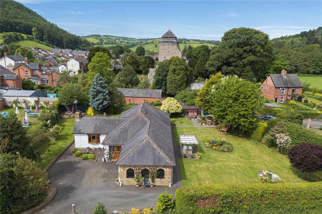 Kerry, Newtown, Powys, SY16 4NP, photo 30