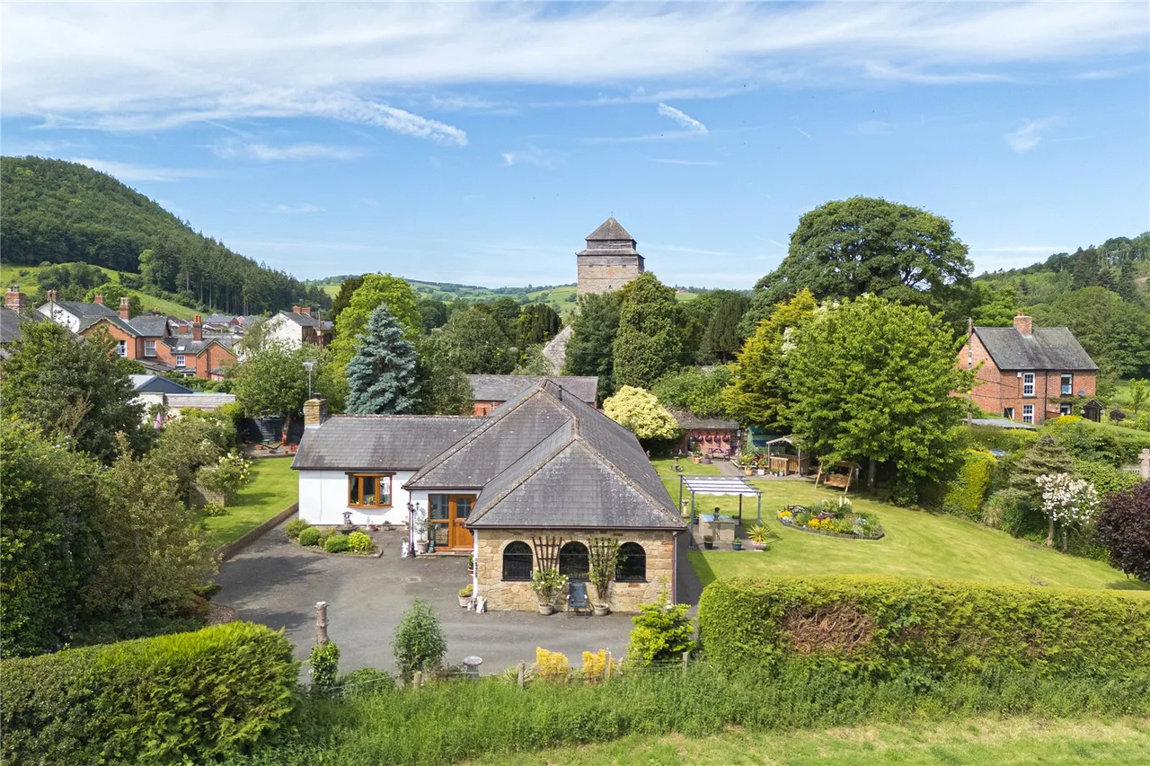 3 bed house for sale — Kerry, Newtown, Powys, SY16 4NP