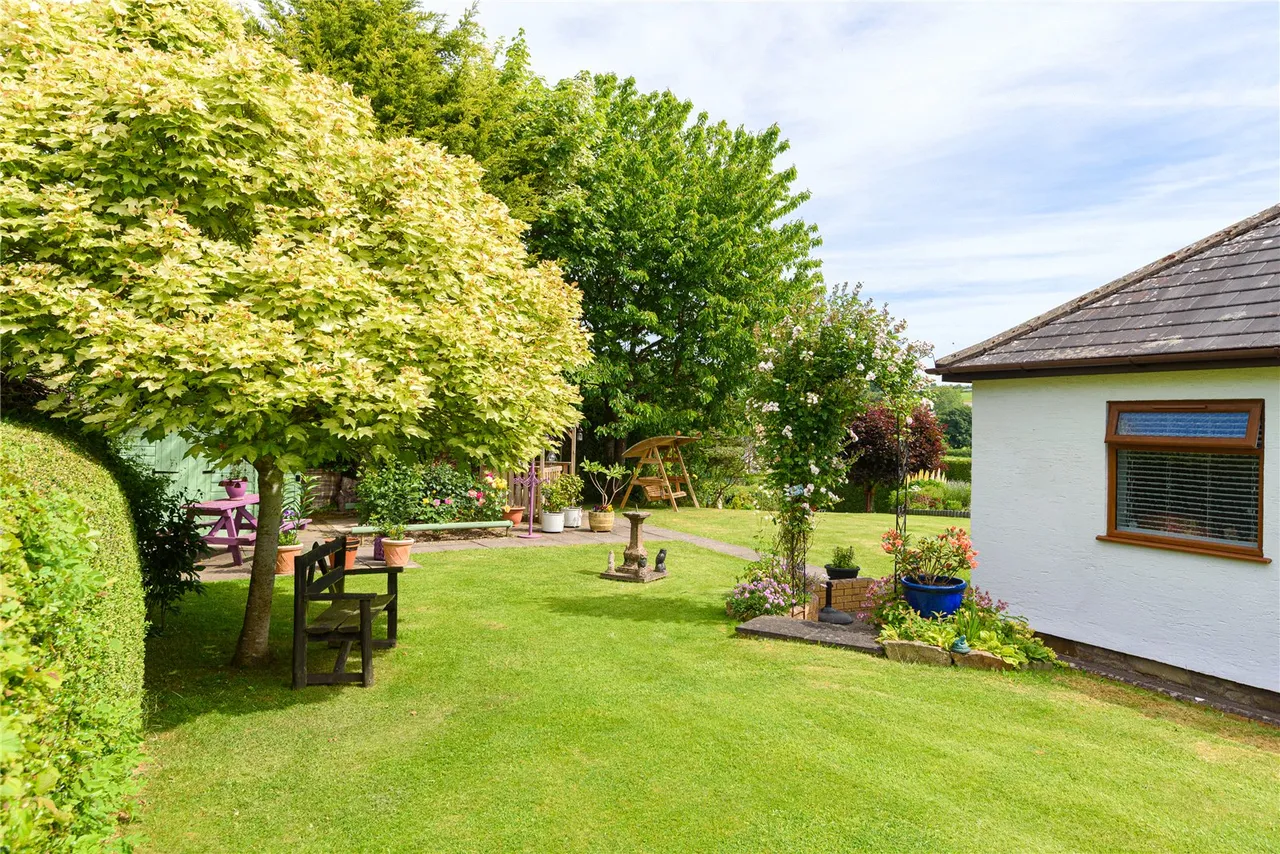 Kerry, Newtown, Powys, SY16 4NP, photo 54