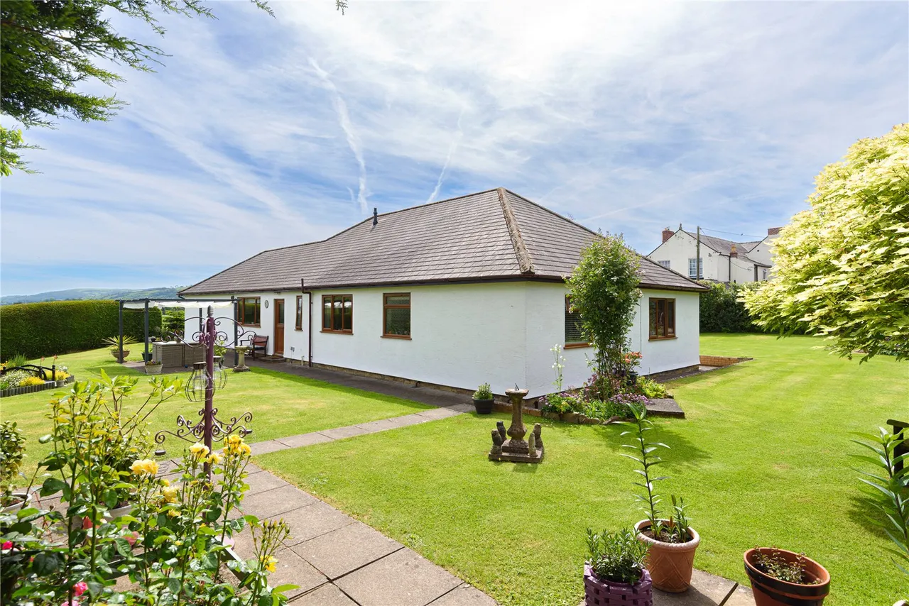 Kerry, Newtown, Powys, SY16 4NP, photo 53