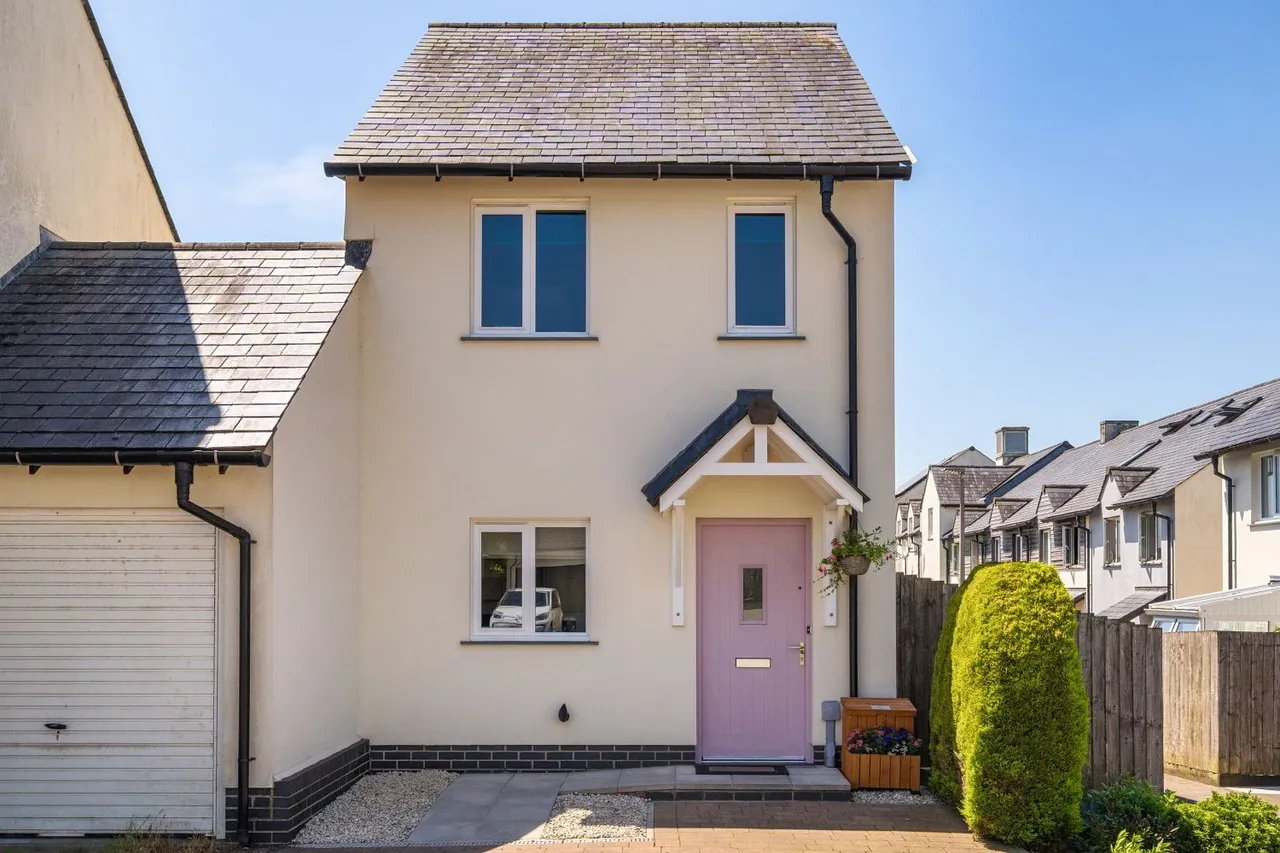 2 bed house for sale, Cole Meadow, High Bickington, EX37