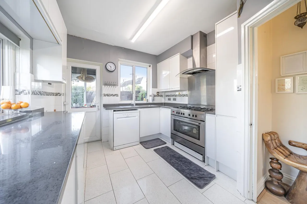 Woodyates Road, Lee, London, SE12, photo 4