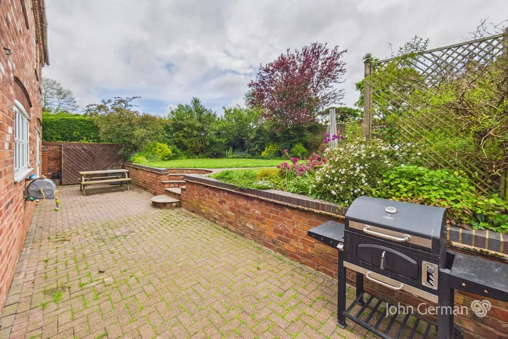 College Road, Denstone, photo 40