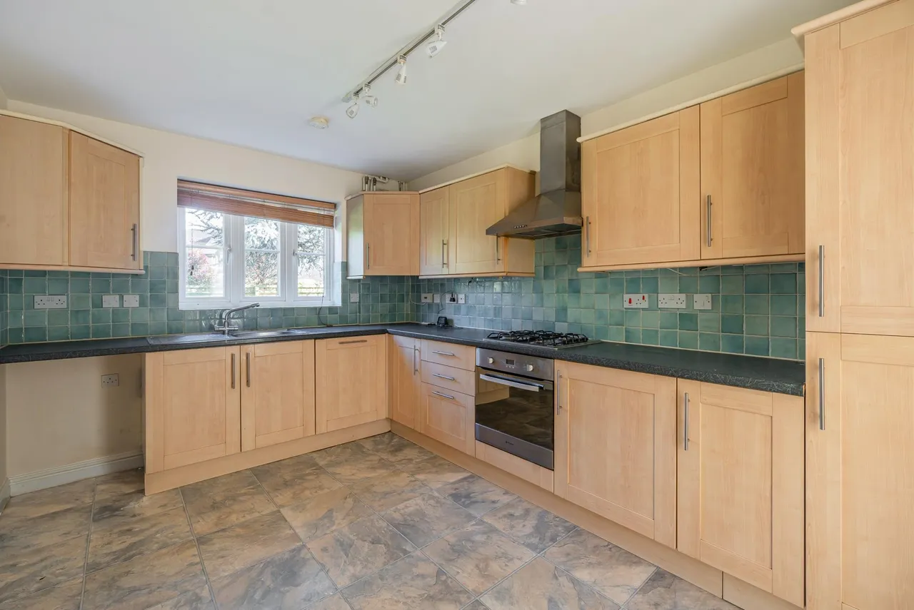 Churchward Close, Grove, OX12, photo 5