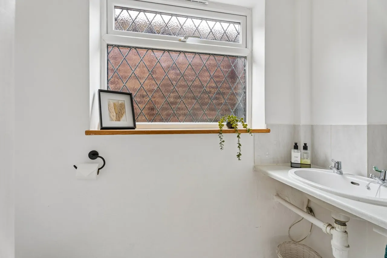 Laurel Road, Chalfont St. Peter, SL9, photo 18