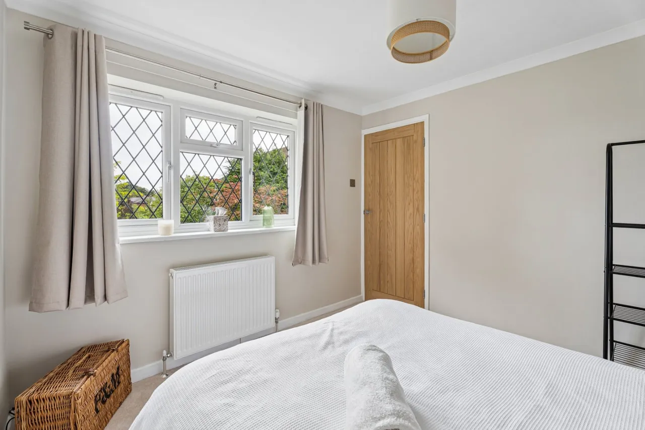 Laurel Road, Chalfont St. Peter, SL9, photo 6