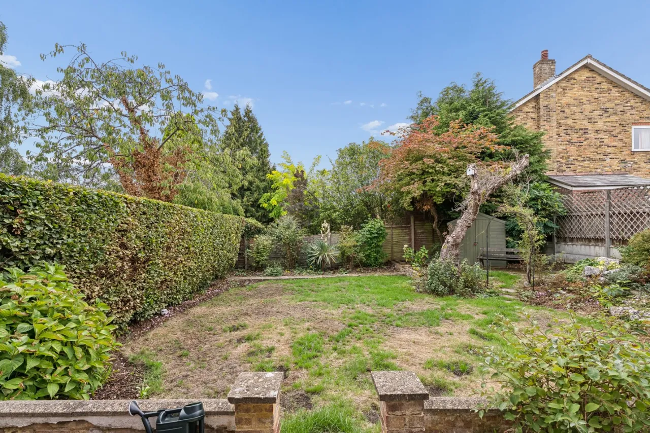 Laurel Road, Chalfont St. Peter, SL9, photo 9