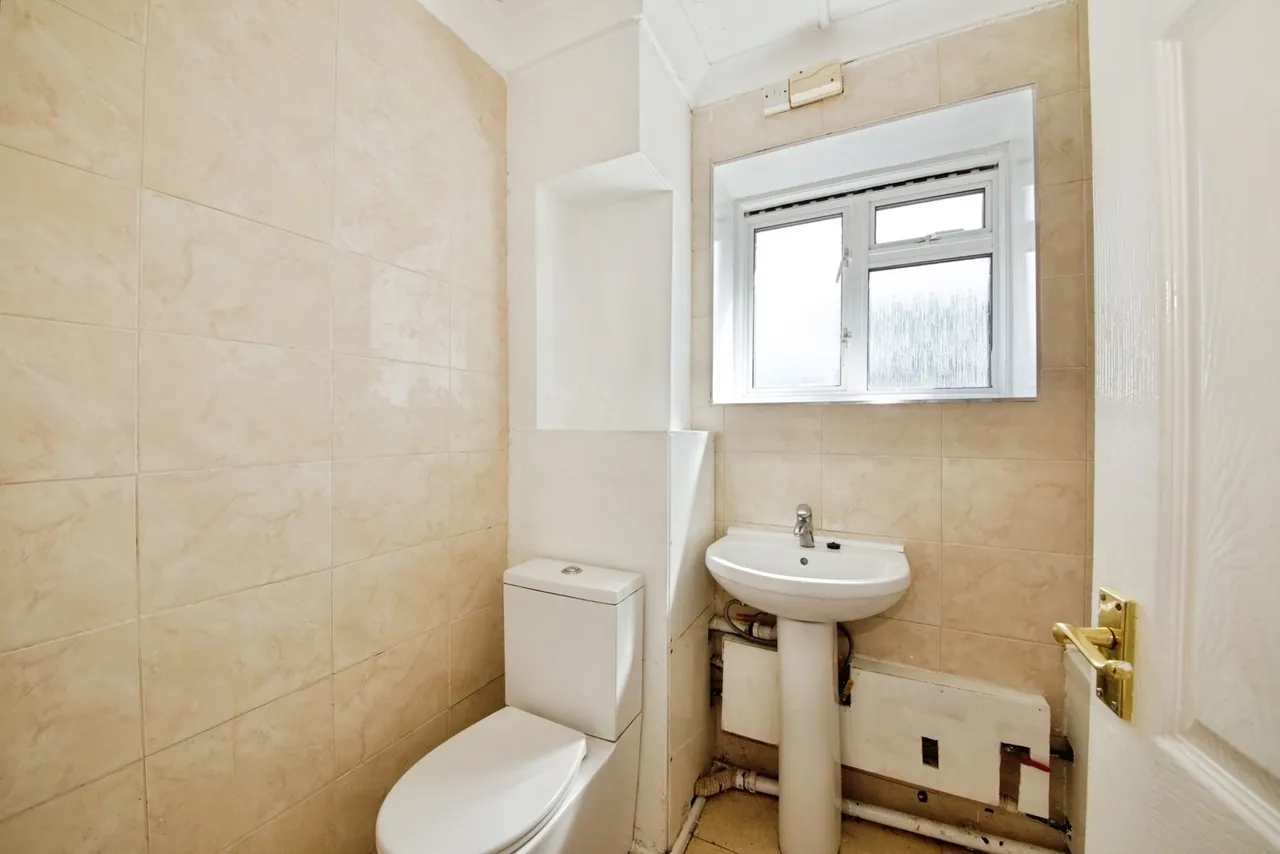 Leyburn Road, Romford, RM3, photo 5