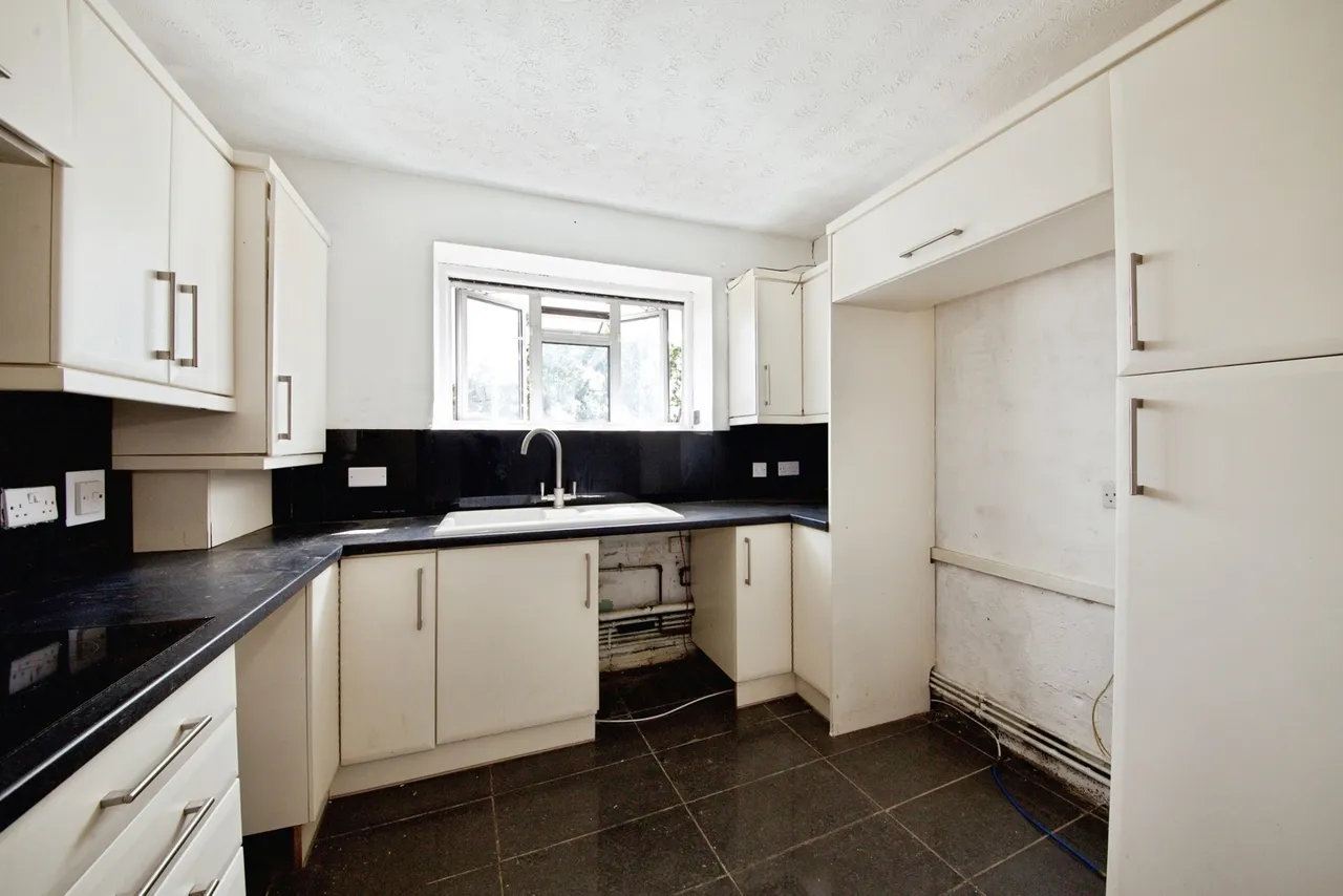 Leyburn Road, Romford, RM3, photo 6