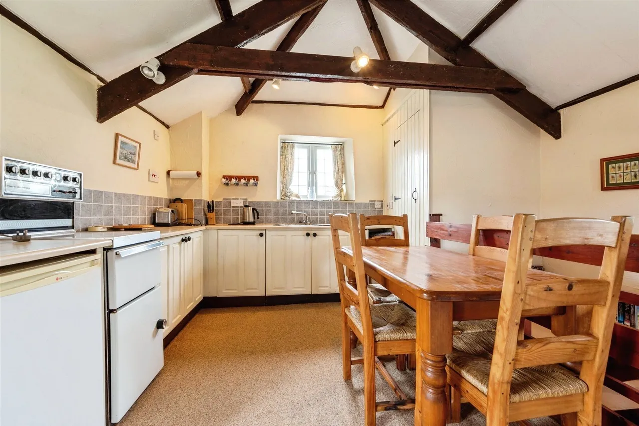 Advent, Camelford, PL32, photo 8