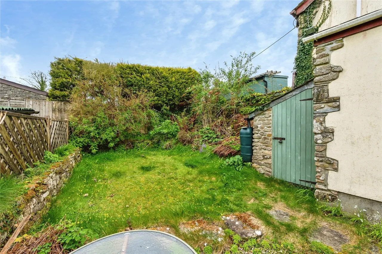 Advent, Camelford, PL32, photo 3
