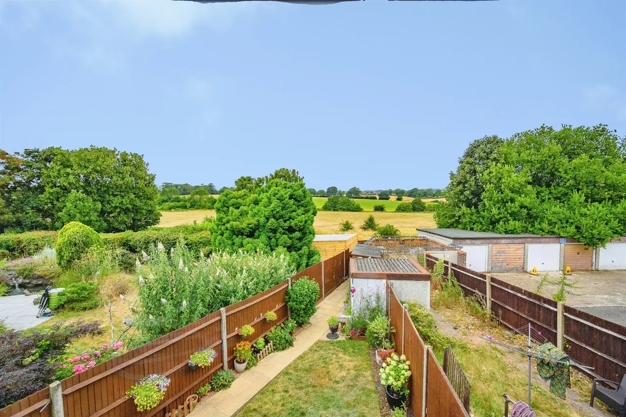 Wootton Drive, HEMEL HEMPSTEAD, photo 4