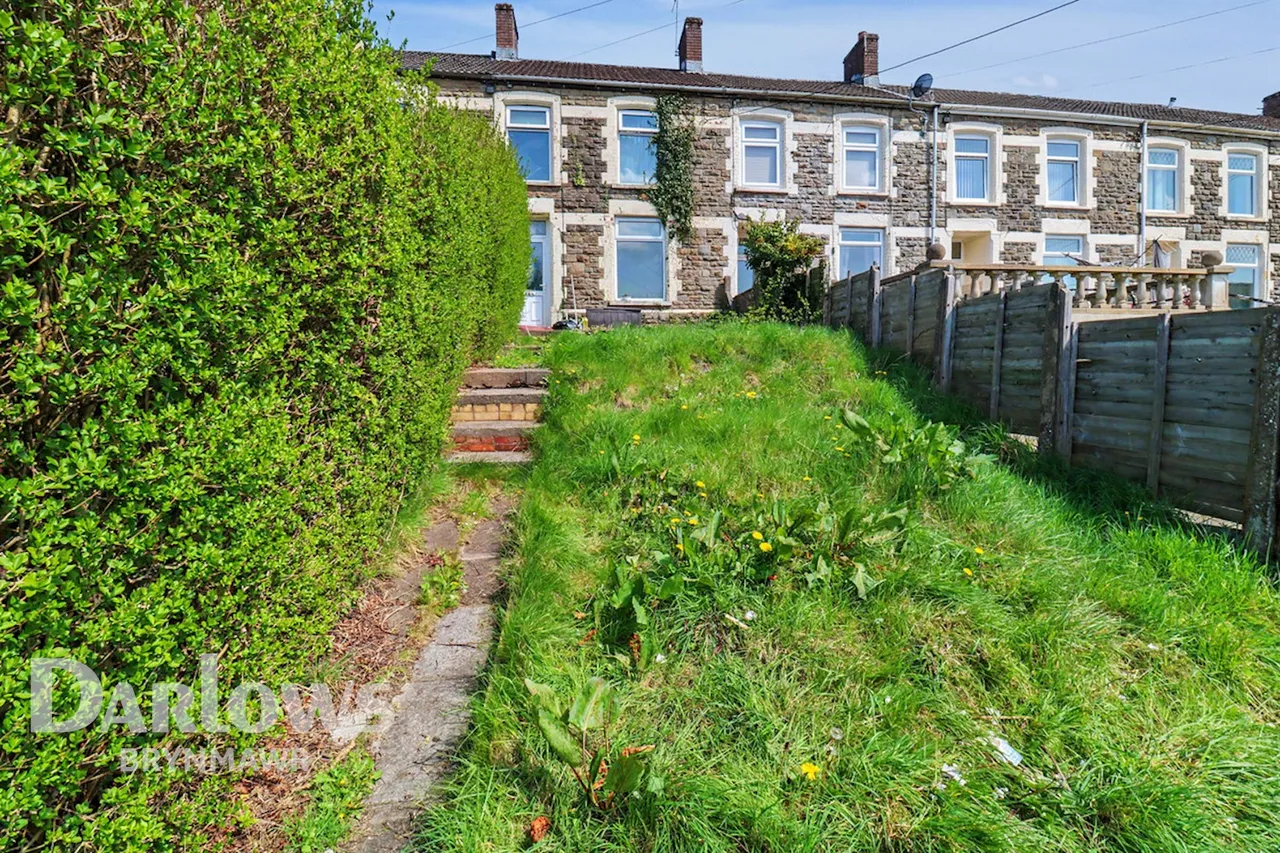 3 bed house for sale, Richmond Terrace, Tredegar