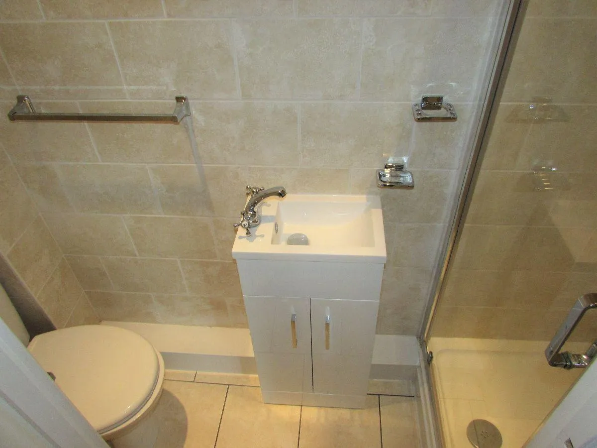 1 bed house to rent, Sturry Road, Canterbury, CT1