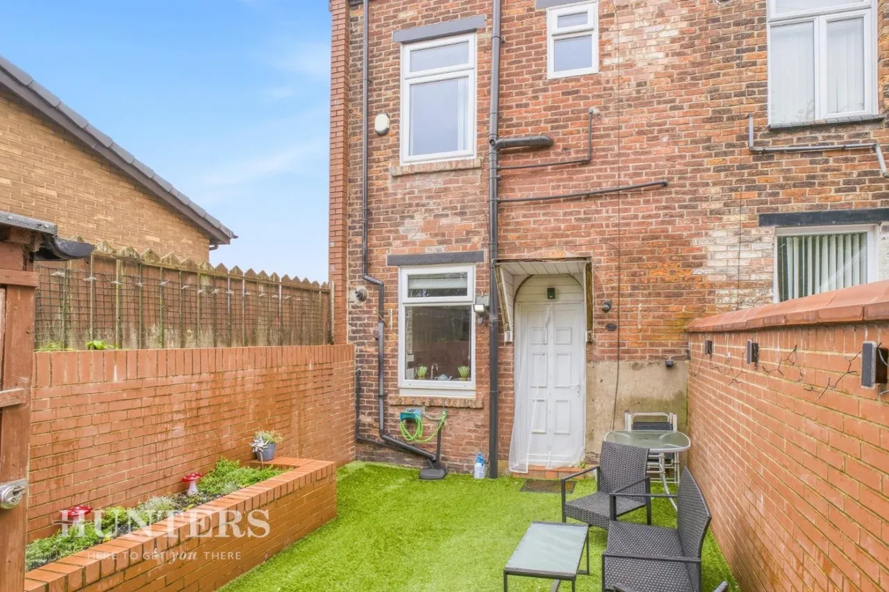 Hollins Road, Oldham, OL8, photo 15