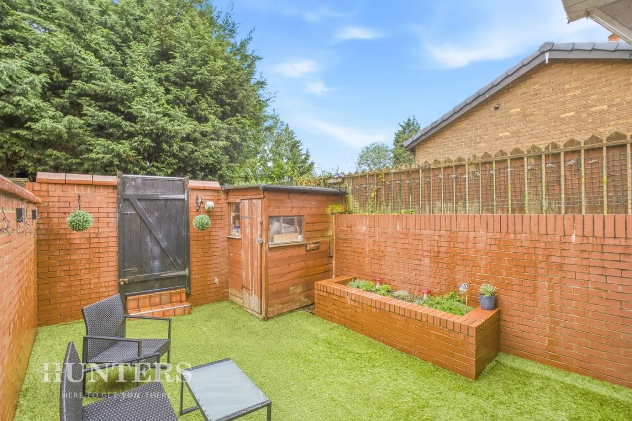 Hollins Road, Oldham, OL8, photo 14