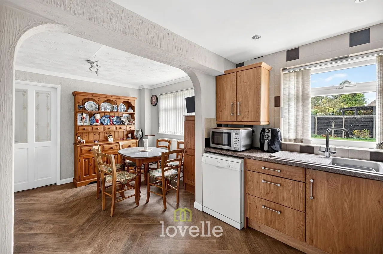 Briar Close, South Killingholme, DN40, photo 5