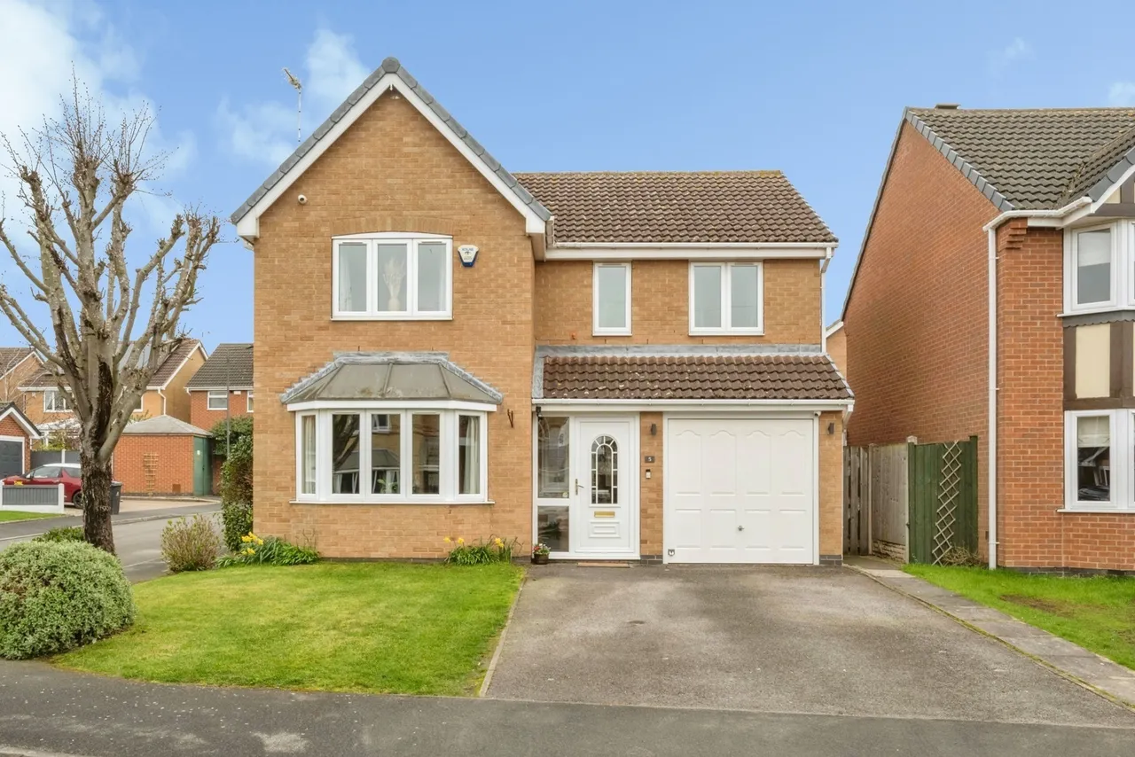 4 bed house for sale — Ashwood Close, Branton, Doncaster, South Yorkshire, DN3