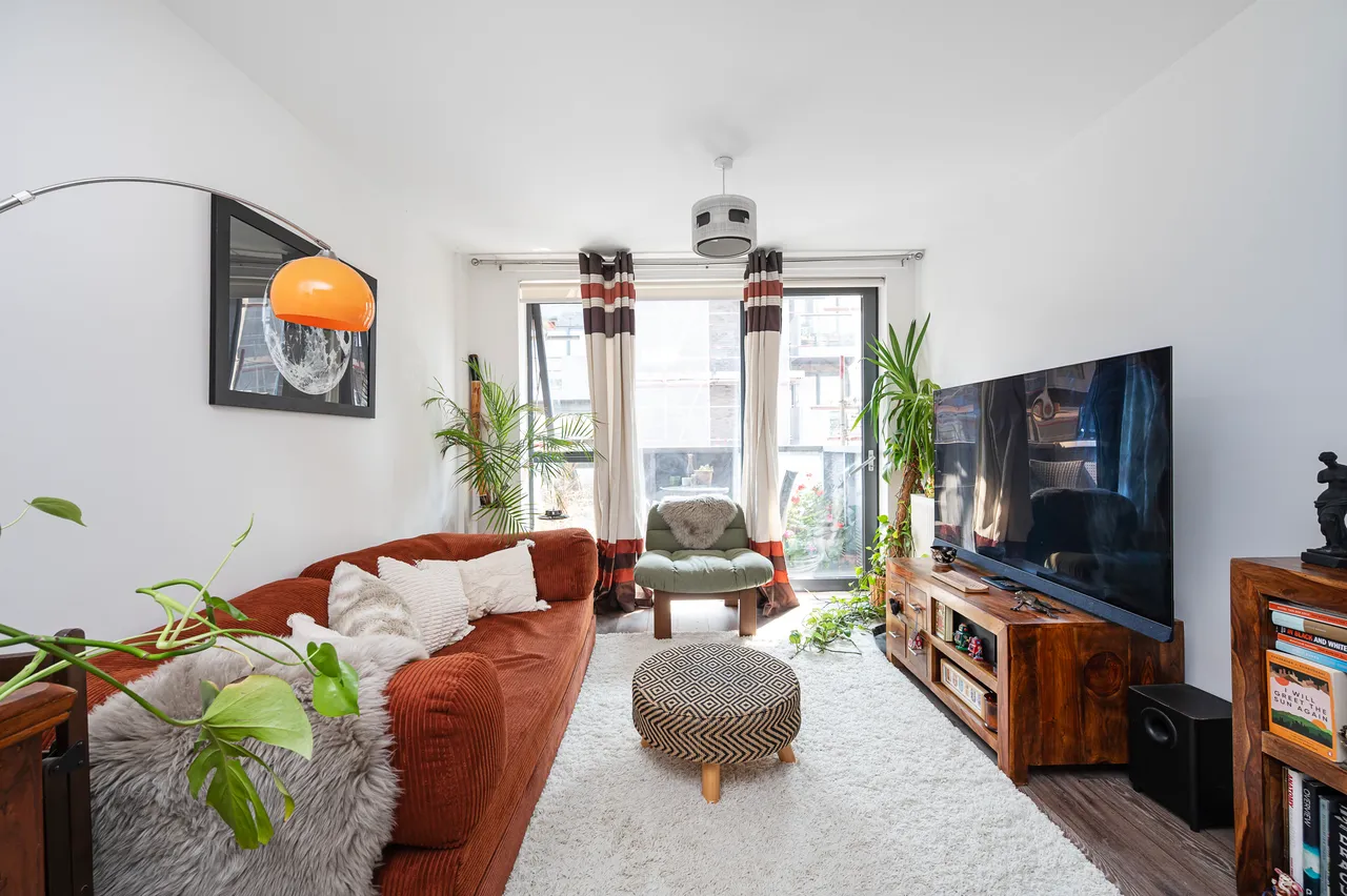 6 Santiago Court, 18 Bermuda Way, London, photo 9