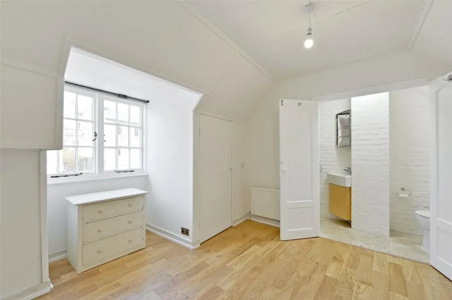 Park Street, Windsor, SL4, photo 14