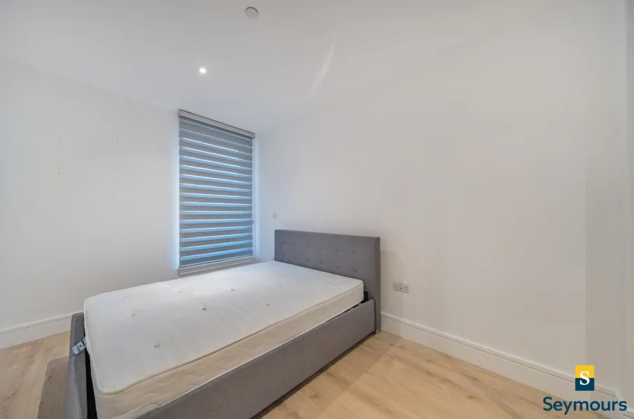 Pyrcroft Road, Chertsey, KT16, photo 5