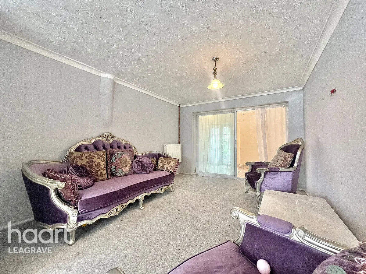 Leagrave High Street, Luton, LU4, photo 3