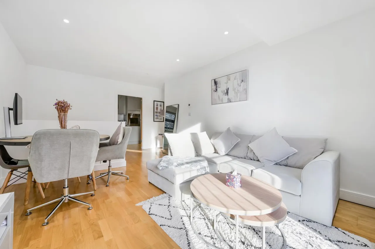 Oratory Apartments, Canning Town, E16, photo 3