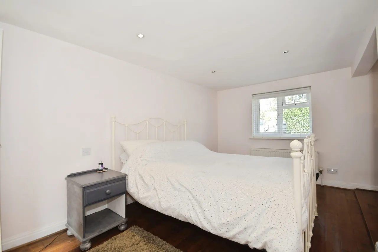 Corbar Road, BUXTON, Derbyshire, SK17, photo 23