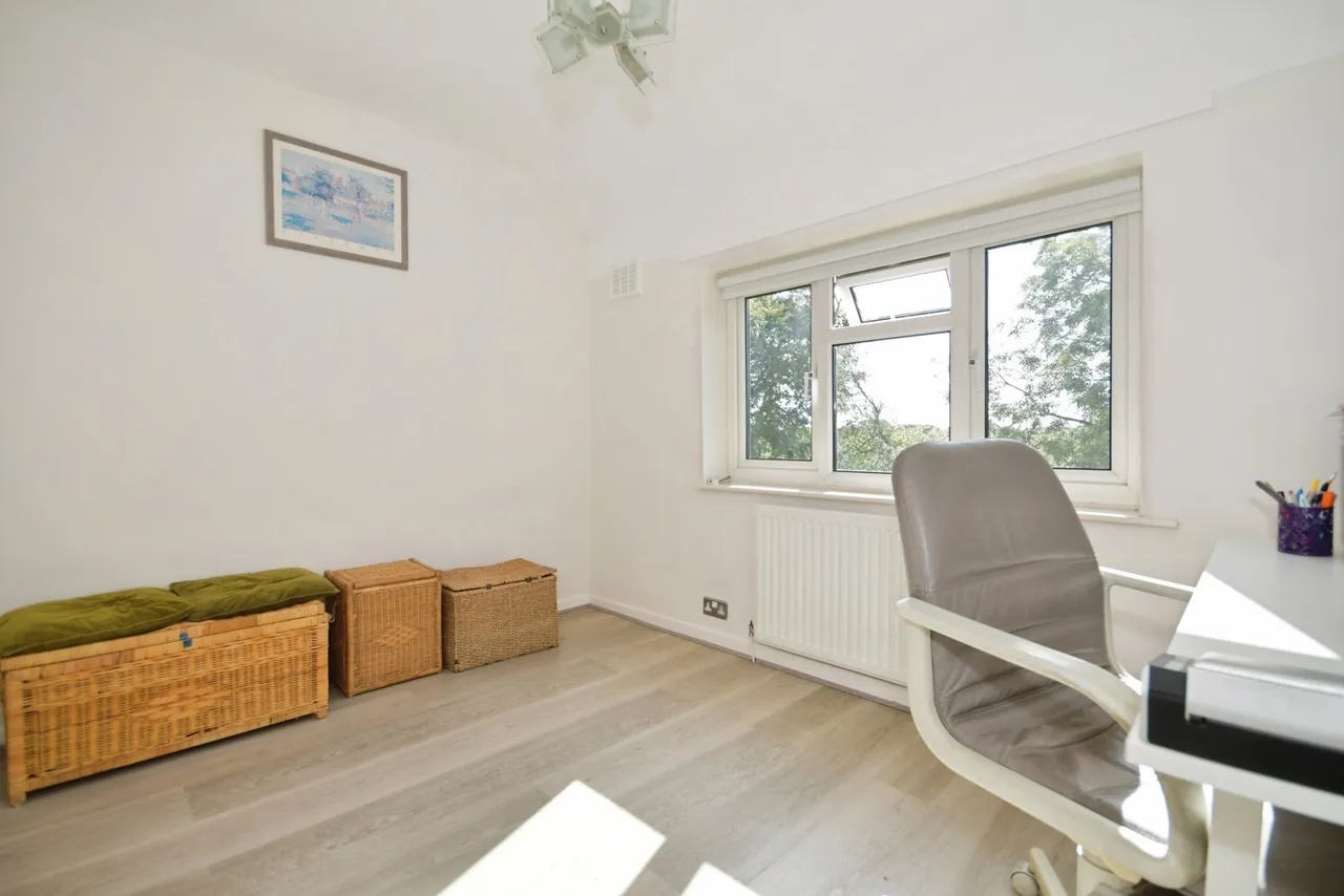 Corbar Road, BUXTON, Derbyshire, SK17, photo 25