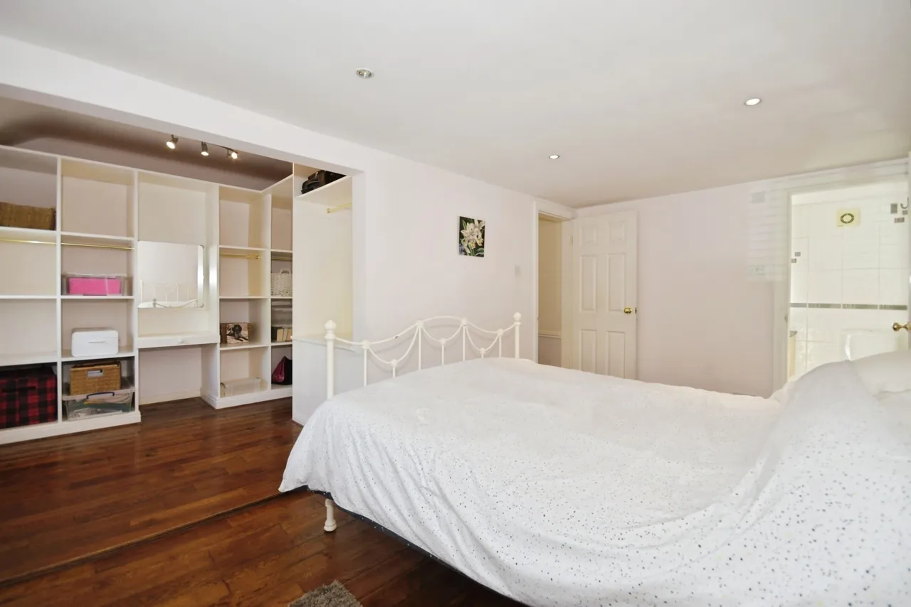 Corbar Road, BUXTON, Derbyshire, SK17, photo 21