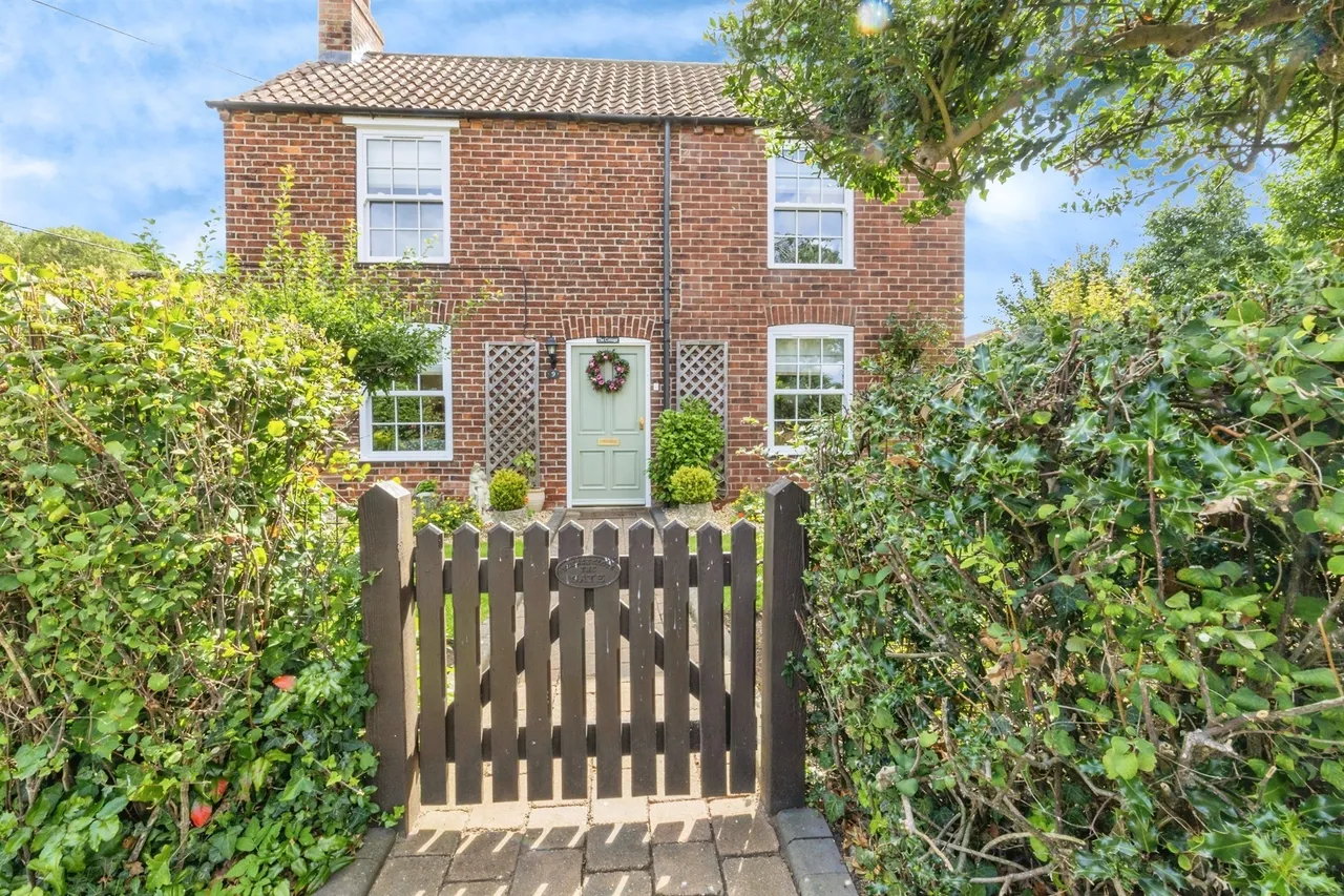 Newark Road, Bassingham, LN5, photo 19